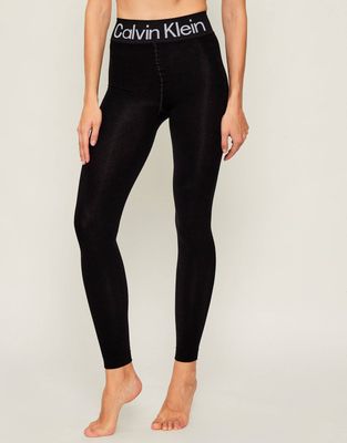 Spodnie damskie sportowe Calvin Klein ze sklepu: Gomez Fashion Store w kategorii: Spodnie damskie - zdjęcie 874714-BD9-10338_CK235W000058001