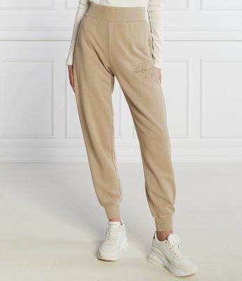 Spodnie damskie sportowe Calvin Klein Jeans ze sklepu: Gomez Fashion Store w kategorii: Spodnie damskie - zdjęcie 874714-BD9-10338_CJ235W000110303