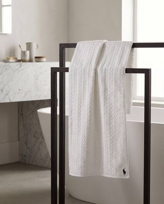 Ręcznik Ralph Lauren Home ze sklepu: Gomez Fashion Store w kategorii: Ręczniki - zdjęcie 874714-BD9-10338_RH242U000001DS5