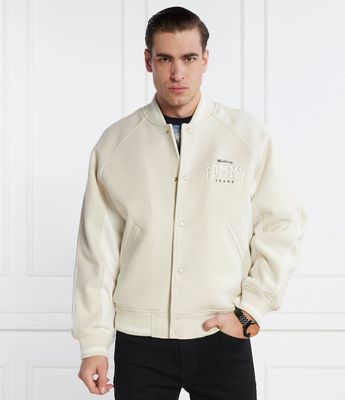 Kurtka męska na wiosnę Tommy Jeans ze sklepu: Gomez Fashion Store w kategorii: Kurtki męskie - zdjęcie 874714-BD9-10338_TM241M000048166