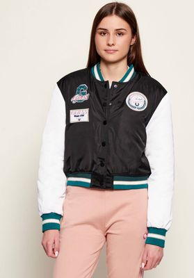 Kurtka dziewczęca Guess ze sklepu: Gomez Fashion Store w kategorii: Kurtki dziewczęce
