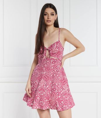 Sukienka elegancka Pepe Jeans London ze sklepu: Gomez Fashion Store w kategorii: Sukienki - zdjęcie 874714-BD9-10338_PJ242W000078003