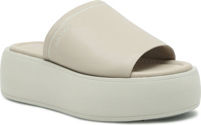 Klapki damskie na lato Calvin Klein ze sklepu: Gomez Fashion Store w kategorii: Klapki damskie - zdjęcie 874714-BD9-10338_CK242W000007529