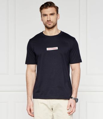 T-shirt męski w stylu młodzieżowym Tommy Hilfiger ze sklepu: Gomez Fashion Store w kategorii: T-shirty męskie - zdjęcie 874714-BD9-10338_TH242M000167F23