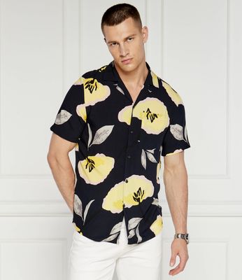 HUGO - Koszula męska z klasycznym kołnierzykiem ze sklepu: Gomez Fashion Store w kategorii: Koszule męskie - zdjęcie 874714-BD9-10338_BU242M000119405