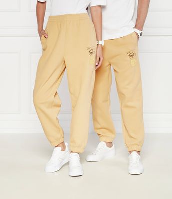 Spodnie damskie wiosenne Lacoste ze sklepu: Gomez Fashion Store w kategorii: Spodnie damskie - zdjęcie 874714-BD9-10338_LA242M000068960