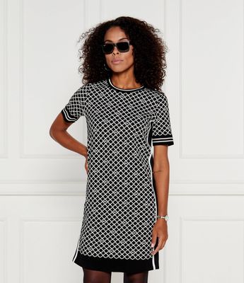 Sukienka prosta Marc Cain ze sklepu: Gomez Fashion Store w kategorii: Sukienki - zdjęcie 874714-BD9-10338_CR244W000079910