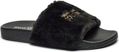 Klapki damskie letnie Versace Jeans Couture ze sklepu: Gomez Fashion Store w kategorii: Klapki damskie - zdjęcie 874714-BD9-10338_VR245W000016899