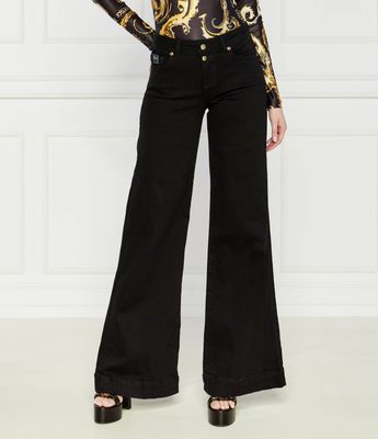Jeansy damskie Versace Jeans Couture ze sklepu: Gomez Fashion Store w kategorii: Jeansy damskie - zdjęcie 874714-BD9-10338_VR245W000032909