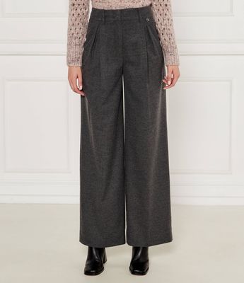 Spodnie damskie Marc Cain ze sklepu: Gomez Fashion Store w kategorii: Spodnie damskie - zdjęcie 874714-BD9-10338_CR245W000050842