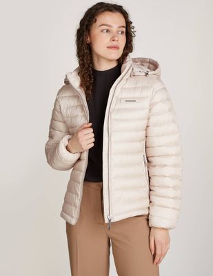 Kurtka damska Calvin Klein ze sklepu: Gomez Fashion Store w kategorii: Kurtki damskie - zdjęcie 874714-BD9-10338_CK245W000160C32