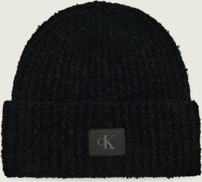 Czapka zimowa damska Calvin Klein Jeans ze sklepu: Gomez Fashion Store w kategorii: Czapki zimowe damskie - zdjęcie 874714-BD9-10338_CJ245W000006A81