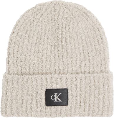 Czapka zimowa damska Calvin Klein Jeans ze sklepu: Gomez Fashion Store w kategorii: Czapki zimowe damskie - zdjęcie 874714-BD9-10338_CJ245W000006C52