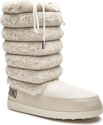 Śniegowce damskie na zimę Love Moschino ze sklepu: Gomez Fashion Store w kategorii: Śniegowce damskie - zdjęcie 874714-BD9-10338_LM245W000055065