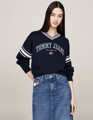 Sweter damski na zimę Tommy Jeans ze sklepu: Gomez Fashion Store w kategorii: Swetry damskie - zdjęcie 874714-BD9-10338_TM245W000072072