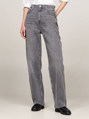 Tommy Hilfiger - Jeansy damskie na wiosnę ze sklepu: Gomez Fashion Store w kategorii: Jeansy damskie - zdjęcie 874714-BD9-10338_TH245W000236K88