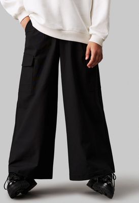 Spodnie dziewczęce jesienne Calvin Klein Jeans ze sklepu: Gomez Fashion Store w kategorii: Spodnie dziewczęce