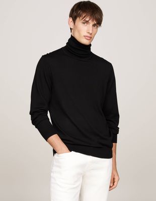 Sweter męski na zimę Tommy Hilfiger ze sklepu: Gomez Fashion Store w kategorii: Swetry męskie - zdjęcie 874714-BD9-10338_TH245M000262D12