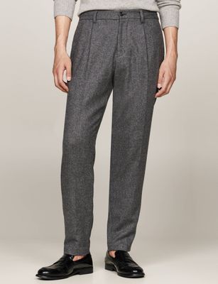 Tommy Hilfiger - Spodnie męskie ze sklepu: Gomez Fashion Store w kategorii: Spodnie męskie - zdjęcie 874714-BD9-10338_TH245M000287K35