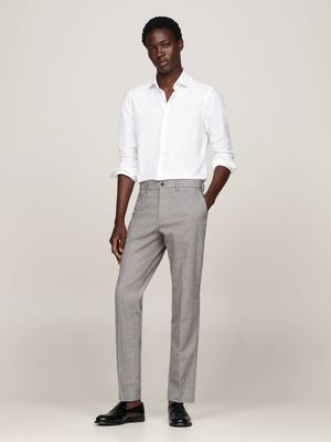 Tommy Hilfiger - Spodnie męskie w stylu klasycznym ze sklepu: Gomez Fashion Store w kategorii: Spodnie męskie - zdjęcie 874714-BD9-10338_TH245M000289K35