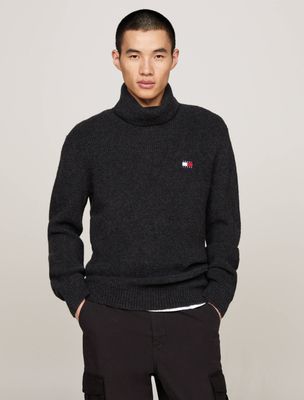 Sweter męski Tommy Jeans ze sklepu: Gomez Fashion Store w kategorii: Swetry męskie - zdjęcie 874714-BD9-10338_TM245M000182E64
