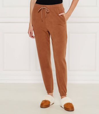 Spodnie damskie sportowe UGG ze sklepu: Gomez Fashion Store w kategorii: Spodnie damskie - zdjęcie 874714-BD9-10338_UG245W000010206