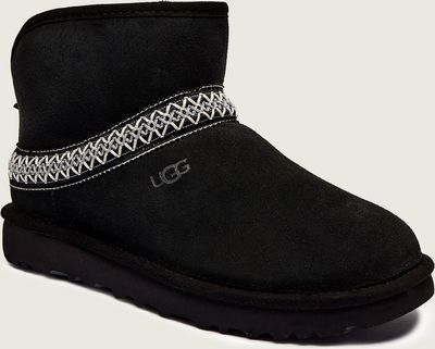 Śniegowce damskie na zimę UGG ze sklepu: Gomez Fashion Store w kategorii: Śniegowce damskie - zdjęcie 874714-BD9-10338_UG245W000031990