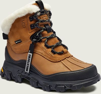 UGG - Buty trekkingowe męskie na zimę ze sklepu: Gomez Fashion Store w kategorii: Buty trekkingowe męskie - zdjęcie 874714-BD9-10338_UG245W000052008