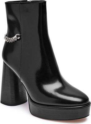 Botki jesienne Michael Kors ze sklepu: Gomez Fashion Store w kategorii: Botki - zdjęcie 874714-BD9-10338_MK245W000124001