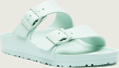 Klapki damskie na lato BIRKENSTOCK ze sklepu: Gomez Fashion Store w kategorii: Klapki damskie - zdjęcie 874714-BD9-10338_BR244W000001327