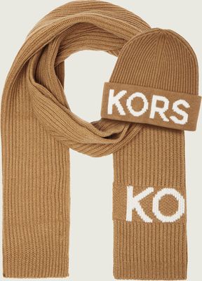 Czapka zimowa damska Michael Kors ze sklepu: Gomez Fashion Store w kategorii: Czapki zimowe damskie