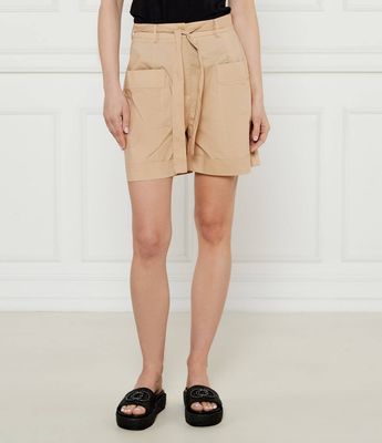 Szorty casual Liu Jo ze sklepu: Gomez Fashion Store w kategorii: Szorty - zdjęcie 874714-BD9-10338_LJ252W000019Z68