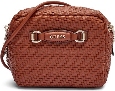 Listonoszka elegancka Guess ze sklepu: Gomez Fashion Store w kategorii: Listonoszki - zdjęcie 874714-BD9-10338_GU251W000104031
