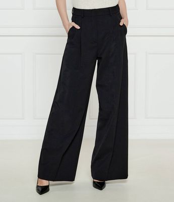 Weekend MaxMara - Spodnie damskie casual ze sklepu: Gomez Fashion Store w kategorii: Spodnie damskie - zdjęcie 874714-BD9-10338_MW251W000028003
