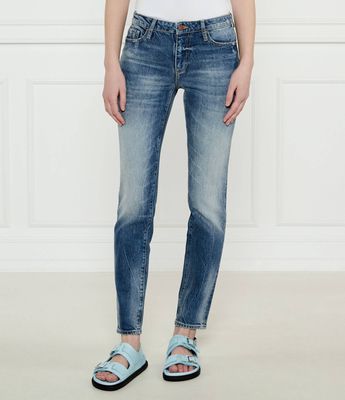 Jeansy damskie Armani Exchange ze sklepu: Gomez Fashion Store w kategorii: Jeansy damskie - zdjęcie 874714-BD9-10338_AX252W000068I31