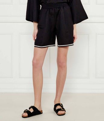 Szorty casual na lato Twinset U&B ze sklepu: Gomez Fashion Store w kategorii: Szorty - zdjęcie 874714-BD9-10338_TB251W000009A23