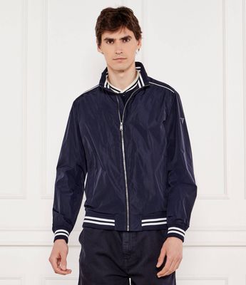 Kurtka męska casual Guess ze sklepu: Gomez Fashion Store w kategorii: Kurtki męskie - zdjęcie 874714-BD9-10338_GJ252M000046B07