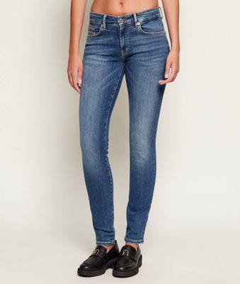 Jeansy damskie w miejskim stylu BOSS ORANGE ze sklepu: Gomez Fashion Store w kategorii: Jeansy damskie - zdjęcie 874714-BD9-10338_BO251W000026432