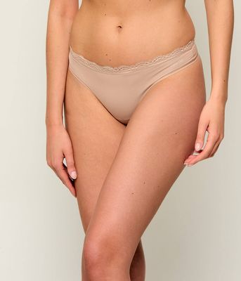 Majtki damskie Calvin Klein Underwear ze sklepu: Gomez Fashion Store w kategorii: Majtki damskie - zdjęcie 874714-BD9-10338_CU252W000015A74