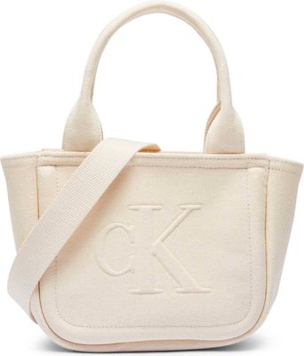 Kuferek na zimę Calvin Klein Jeans ze sklepu: Gomez Fashion Store w kategorii: Kuferki - zdjęcie 874714-BD9-10338_CJ252W000039W26