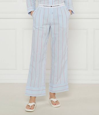 Piżama bez wzorów casual Tommy Hilfiger ze sklepu: Gomez Fashion Store w kategorii: Piżamy damskie - zdjęcie 874714-BD9-10338_TU252W000011E01