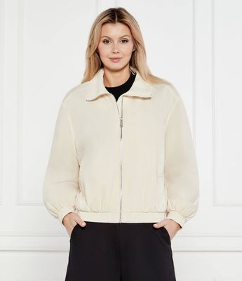 Kurtka damska na wiosnę Calvin Klein Jeans ze sklepu: Gomez Fashion Store w kategorii: Kurtki damskie - zdjęcie 874714-BD9-10338_CJ252W000164W79
