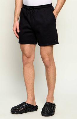 Spodenki męskie Tommy Jeans ze sklepu: Gomez Fashion Store w kategorii: Spodenki męskie - zdjęcie 874714-BD9-10338_TM252M000126D44