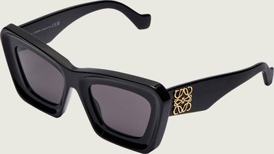Okulary przeciwsłoneczne damskie LOEWE ze sklepu: Gomez Fashion Store w kategorii: Okulary przeciwsłoneczne damskie