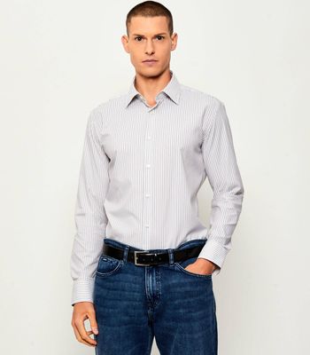 Koszula męska z klasycznym kołnierzykiem BOSS BLACK ze sklepu: Gomez Fashion Store w kategorii: Koszule męskie - zdjęcie 874714-BD9-10338_BB254M000031260