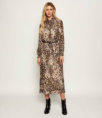 Sukienka casual Marc Cain ze sklepu: Gomez Fashion Store w kategorii: Sukienki - zdjęcie 874714-BD9-10338_CR254W000076606