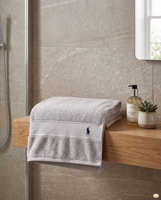 Ręcznik Ralph Lauren Home ze sklepu: Gomez Fashion Store w kategorii: Ręczniki - zdjęcie 874714-BD9-10338_RH252U000007RCU