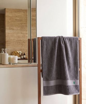 Ręcznik Ralph Lauren Home ze sklepu: Gomez Fashion Store w kategorii: Ręczniki - zdjęcie 874714-BD9-10338_RH252U000005RCZ