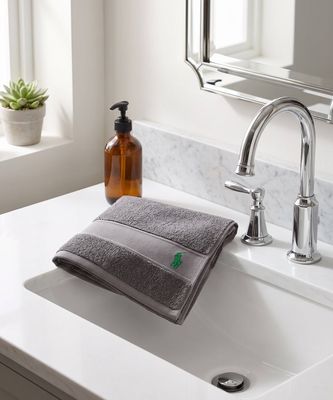 Ręcznik Ralph Lauren Home ze sklepu: Gomez Fashion Store w kategorii: Ręczniki - zdjęcie 874714-BD9-10338_RH252U000009RCZ