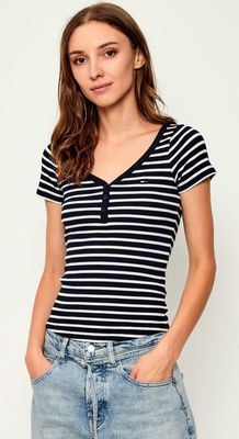 Bluzka damska casual Tommy Jeans ze sklepu: Gomez Fashion Store w kategorii: Bluzki damskie - zdjęcie 874714-BD9-10338_TM254W000028E26